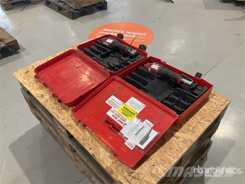 Quantity of (2) Novopress ACO102 Crimper Andere Zubehörteile