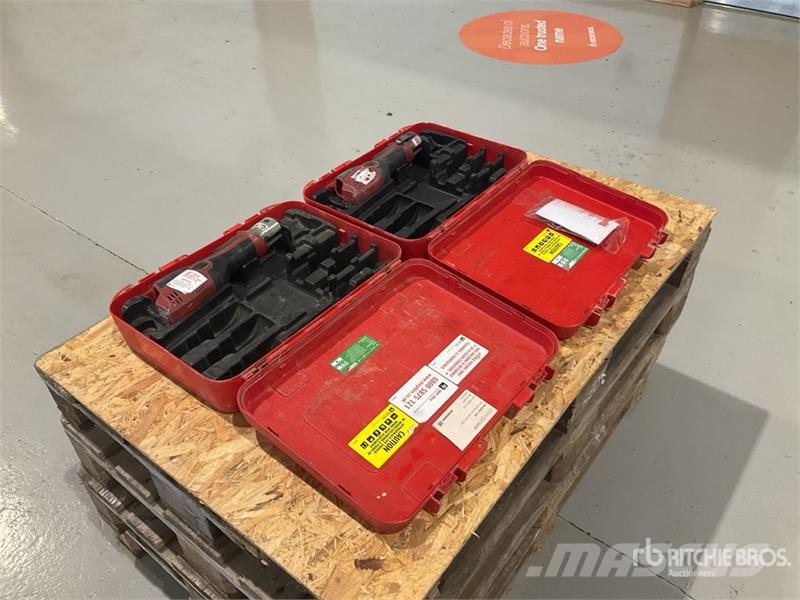 Quantity of (2) Novopress ACO102 Crimper Andere Zubehörteile