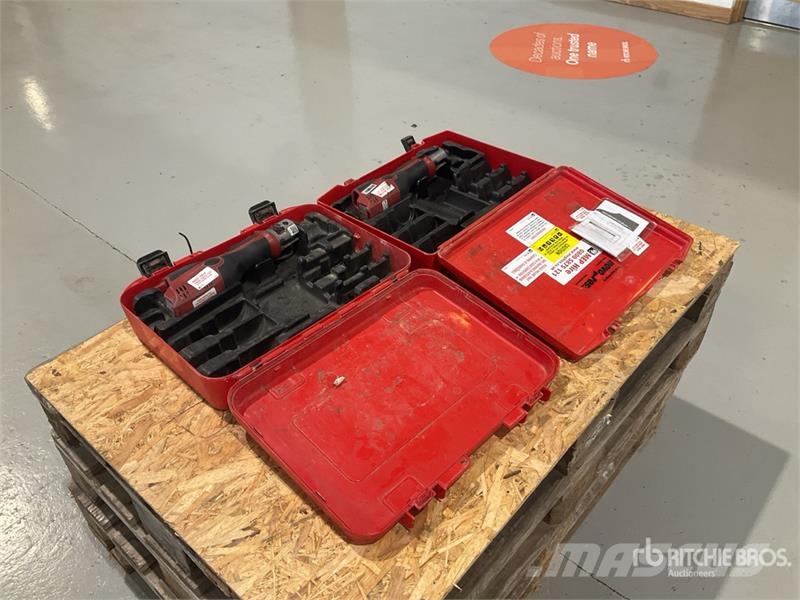 Quantity of (2) Novopress ACO102 Crimper Andere Zubehörteile