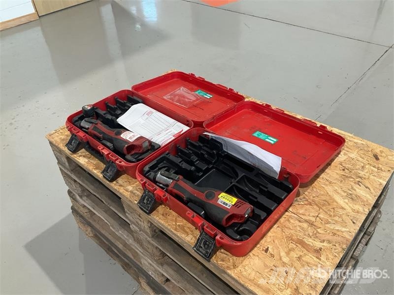 Quantity of (2) Novopress ACO102 Crimper Andere Zubehörteile
