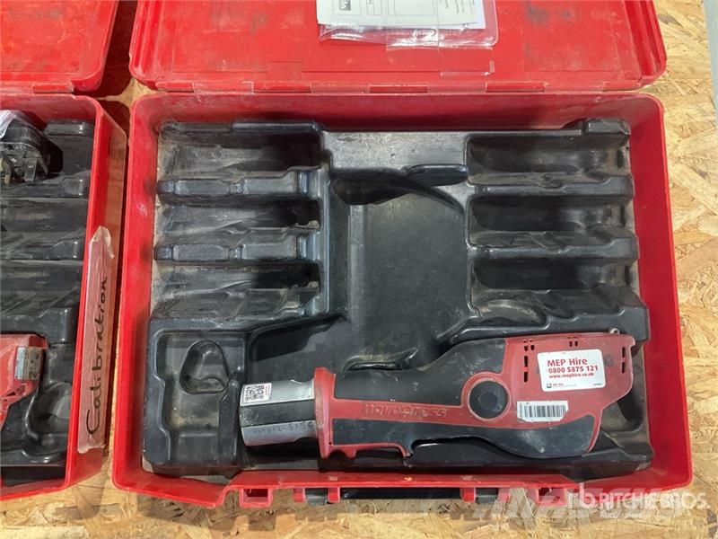Quantity of (2) Novopress ACO102 Crimper Andere Zubehörteile
