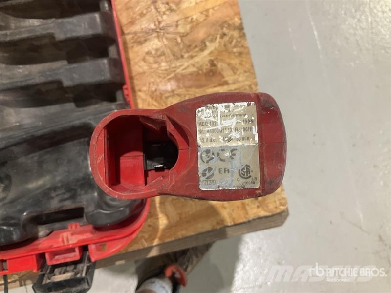 Quantity of (2) Novopress ACO102 Crimper Andere Zubehörteile