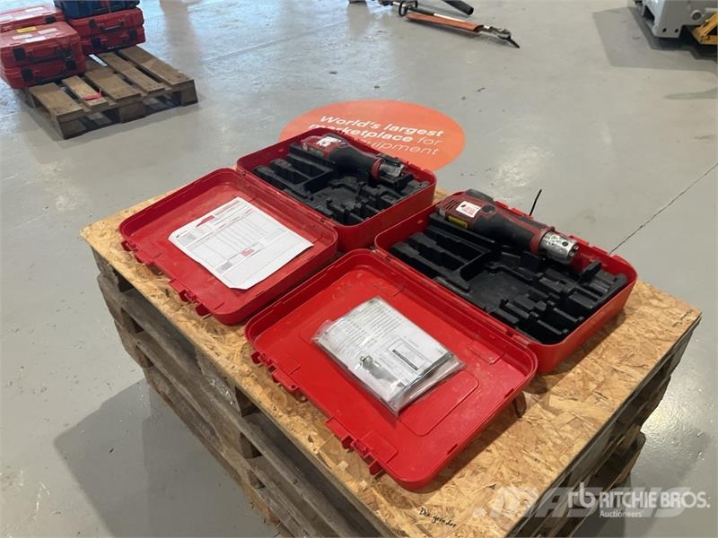Quantity of (2) Novopress ACO103 Crimper Andere Zubehörteile