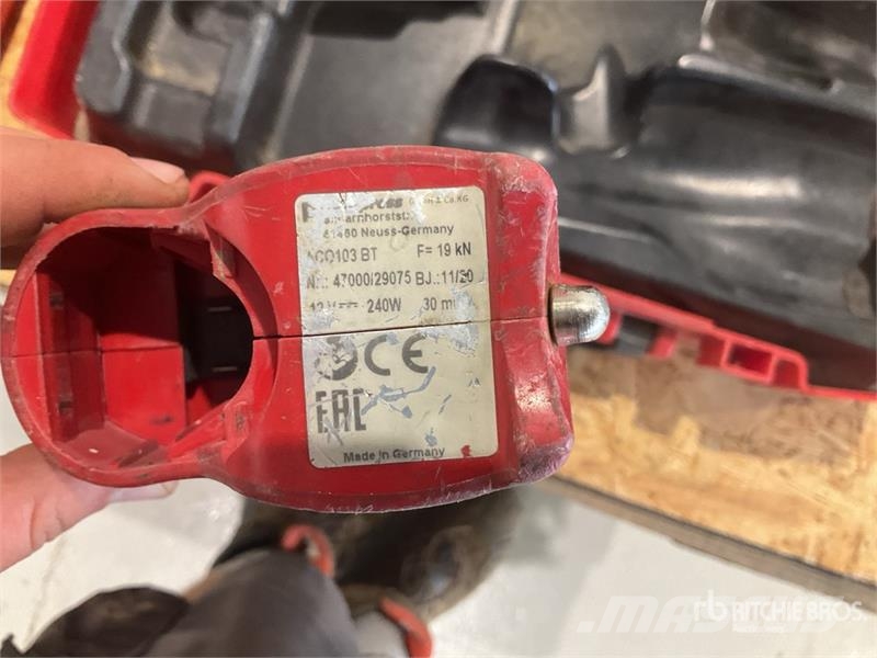 Quantity of (2) Novopress ACO102 Crimper Andere Zubehörteile