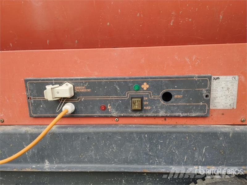  Quantity of (2) Portable Diesel-Fired Space Heater Оборудване за отопление и размразяване