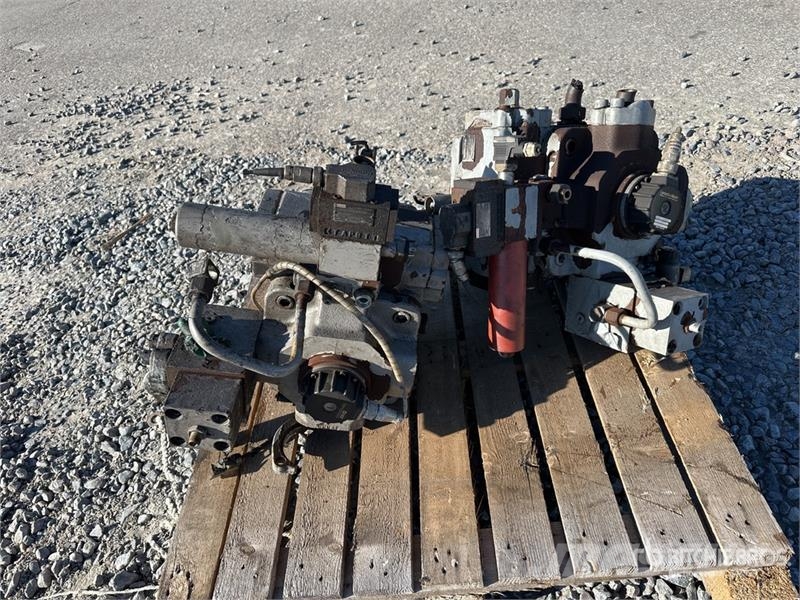 Quantity of (2) Pump Hydraulic Parts Hydraulics
