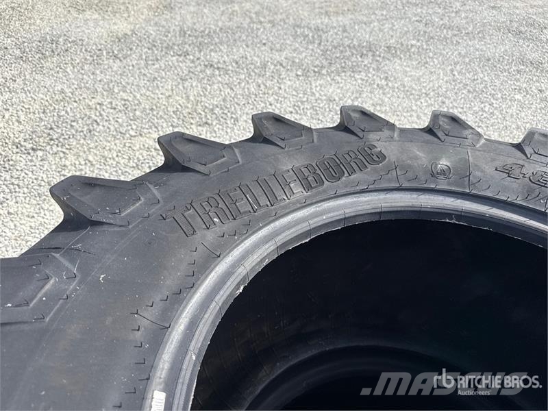 Quantity of (2) Trelleborg 480/65R24 Tires Колелета/Гуми