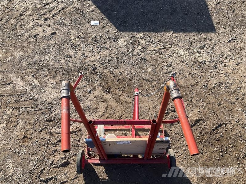 Quantity of (2) Trolley Andere Zubehörteile