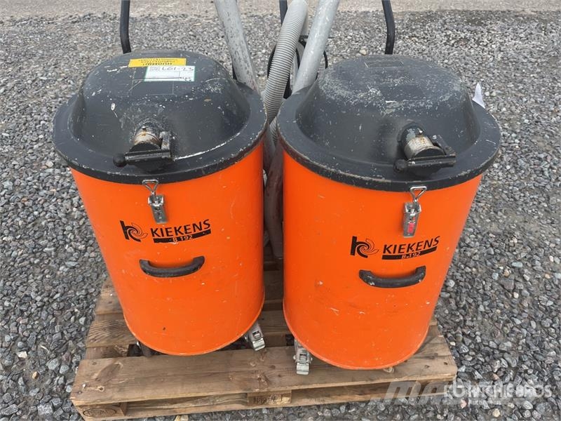Quantity of (2) Vacuum Cleaner Vacuum cleaners