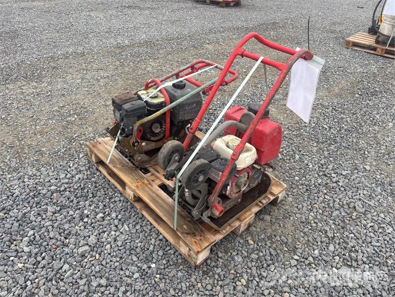  Quantity of (2) Vibratory Plate Compactor (Inopera Vibrationsgeräte