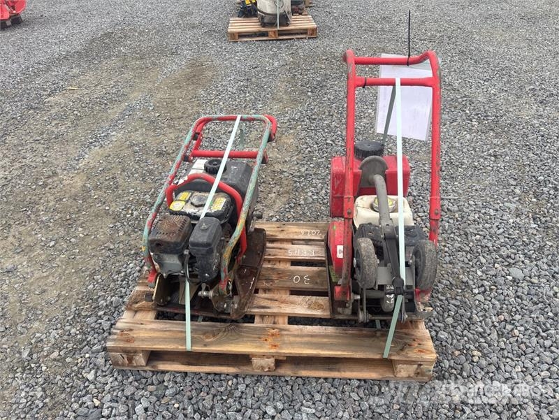  Quantity of (2) Vibratory Plate Compactor (Inopera Vibrationsgeräte