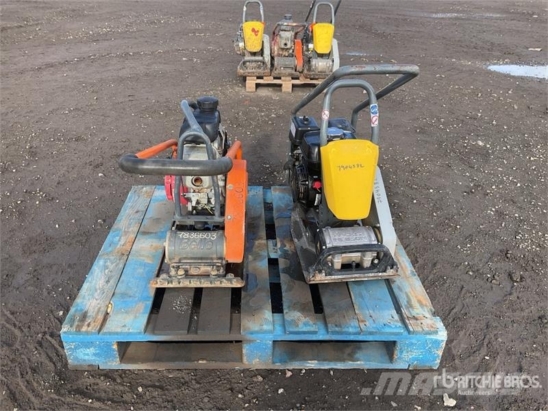 Quantity of (2) Vibratory Plate Compactor Vibraatorid
