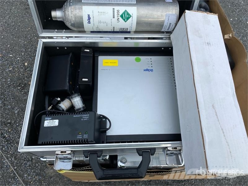  Quantity of (20) Dräger 4-Gas Detector معدات البناء - غير ذلك