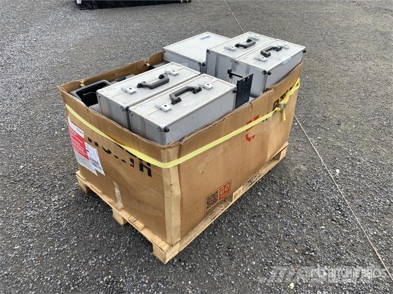  Quantity of (20) Dräger 4-Gas Detector معدات البناء - غير ذلك