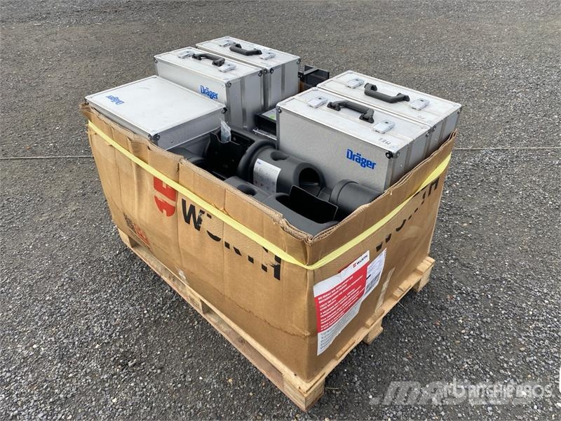 Quantity of (20) Dräger 4-Gas Detector معدات البناء - غير ذلك