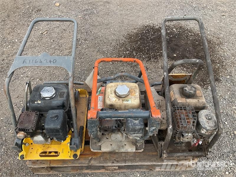 Quantity of (3) 2020 Wacker Neuson VP130A Vibrator Vibratori