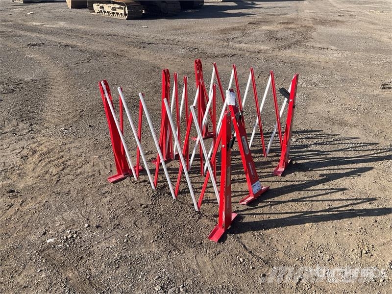 Quantity of (3) Armorgard Barricade Barrier Andere Zubehörteile