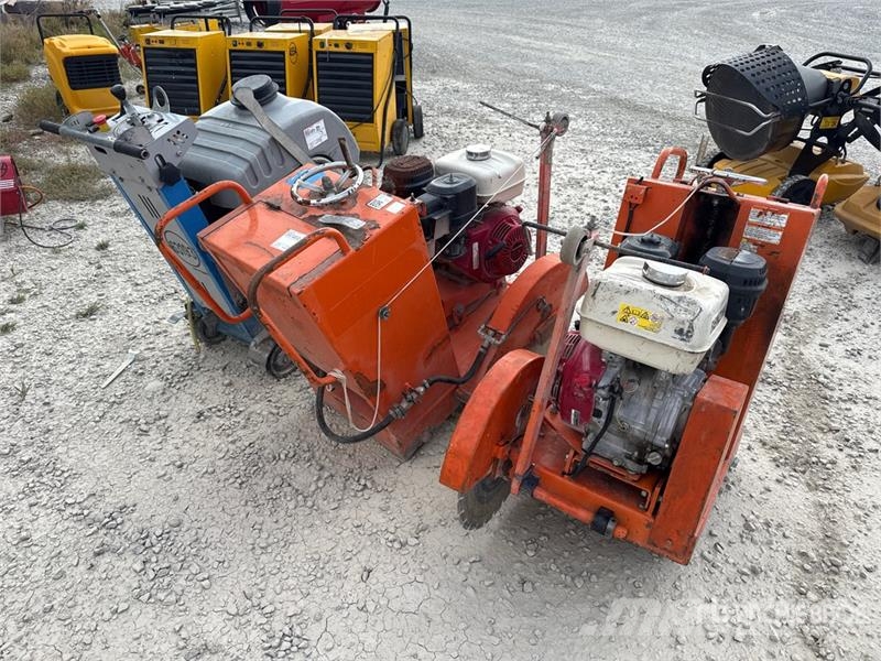 Quantity of (3) Asphalt Cutter Asfaldimasinate lisatarvikud