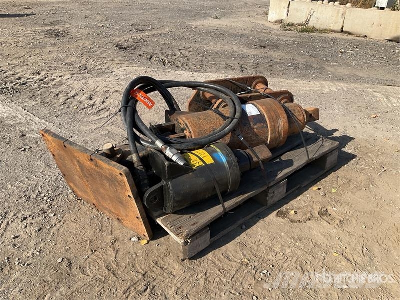 Quantity of (3) Auger Bit Ostale kargo komponente