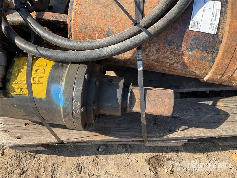 Quantity of (3) Auger Bit Ostale kargo komponente