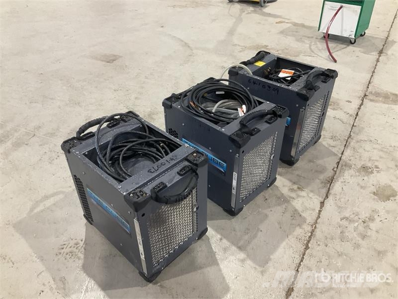 Quantity of (3) Dri-Eaz The Cube Dehumidifier Andere Zubehörteile