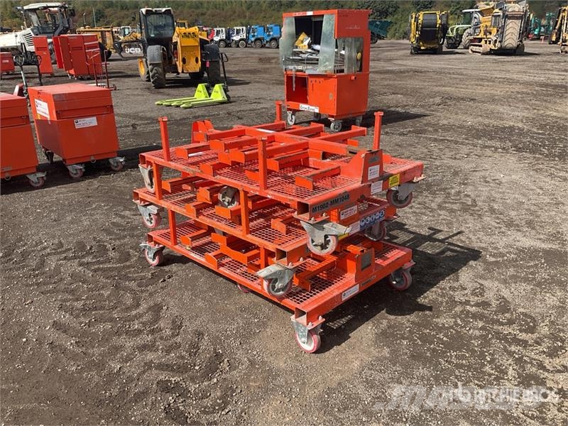 Quantity of (3) Eazytools Material Rack Andere Zubehörteile