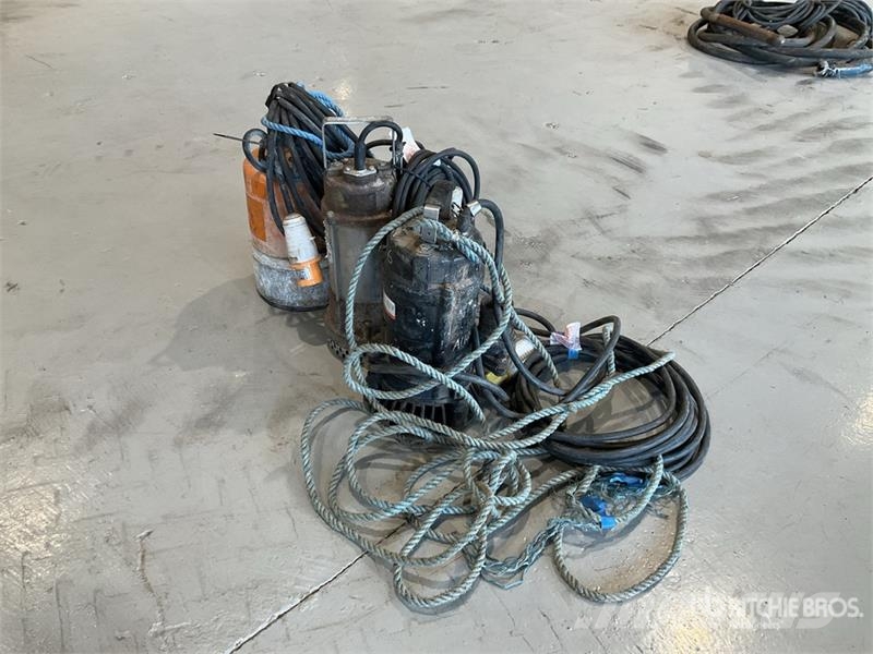 Quantity of (3) Electric Submersible Water Pump Andere Zubehörteile