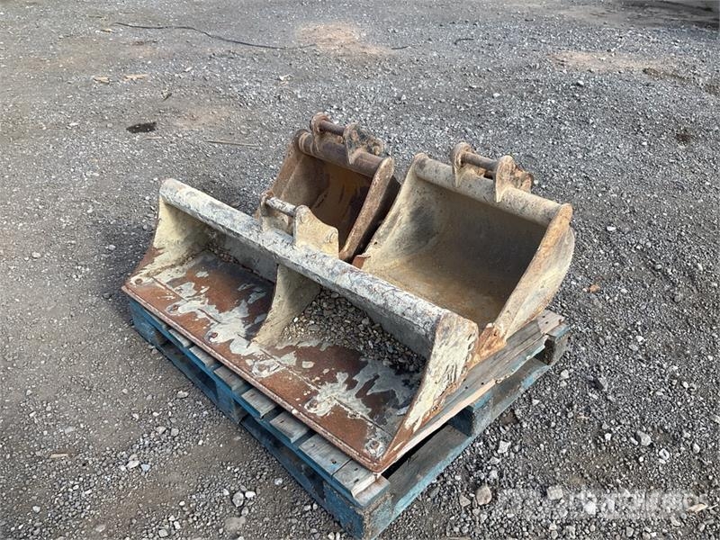  Quantity of (3) Excavator Bucket Kašike / Korpe