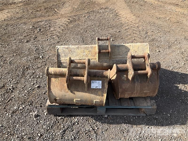 Quantity of (3) Excavator Bucket Kašike / Korpe
