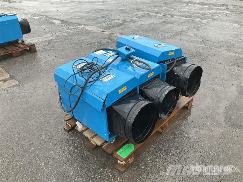  Quantity of (3) FFHT32-18 Space Heater معدات التسخين والإذابة