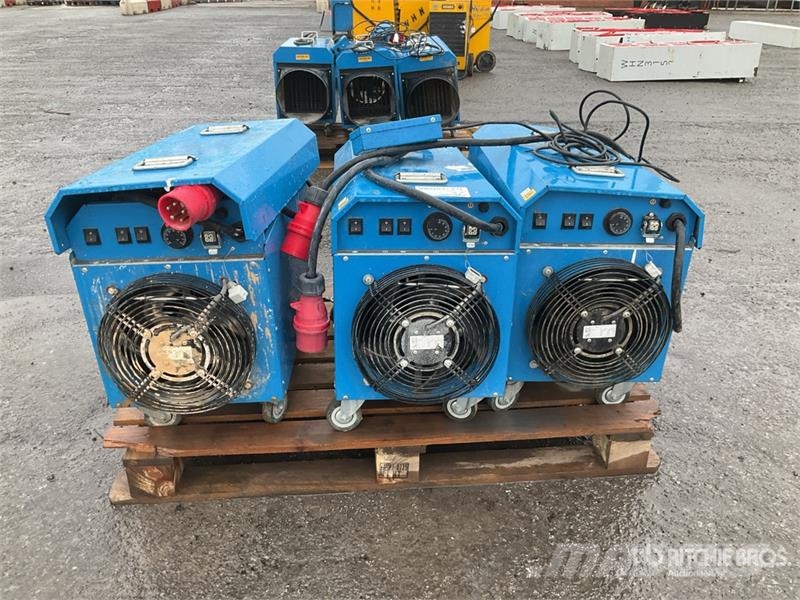  Quantity of (3) FFHT32-18 Space Heater معدات التسخين والإذابة