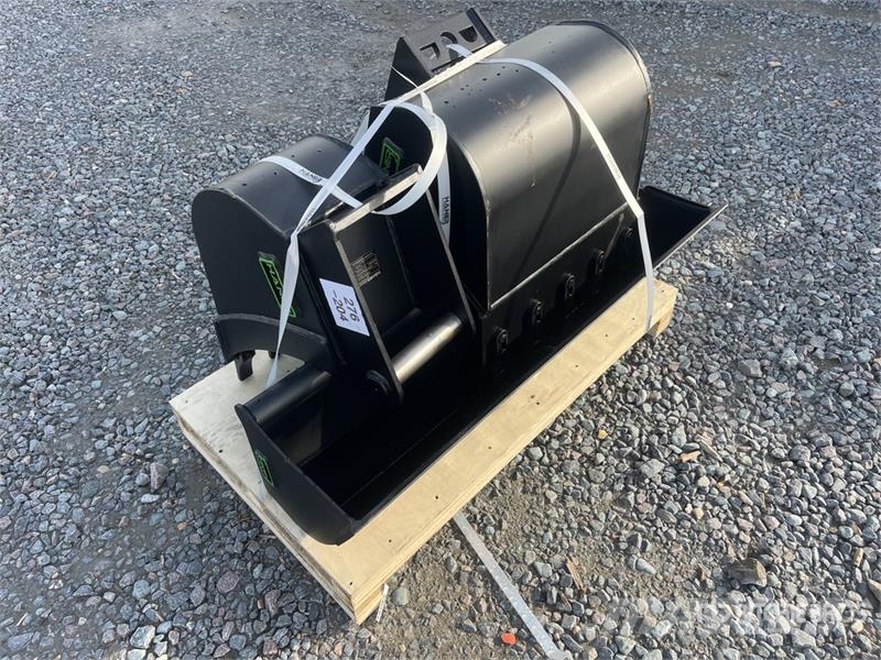 Quantity of (3) Haener Q/C Excavator Bucket (Unus دلاء