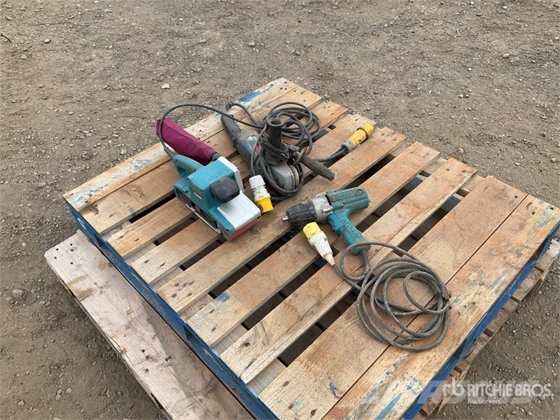 Quantity of (3) Hand Tools Other components