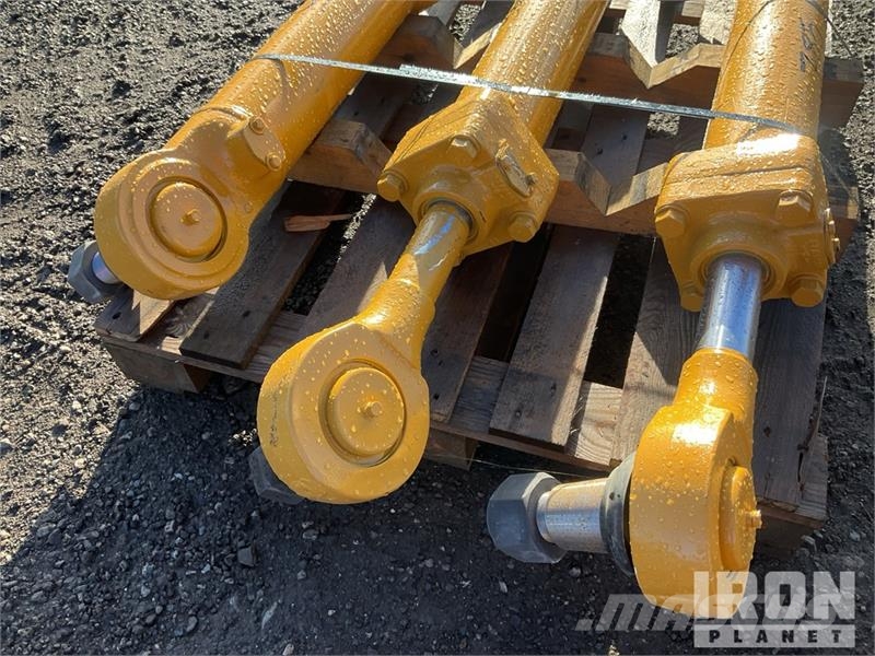  Quantity of (3) Hydraulic Parts Hydraulics