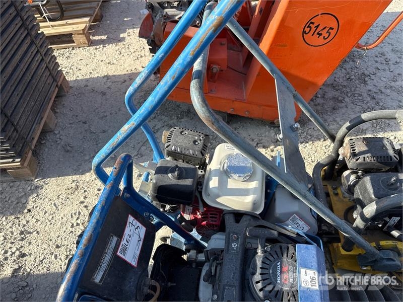 Quantity of (3) Jumping Jack Tamper Пробки