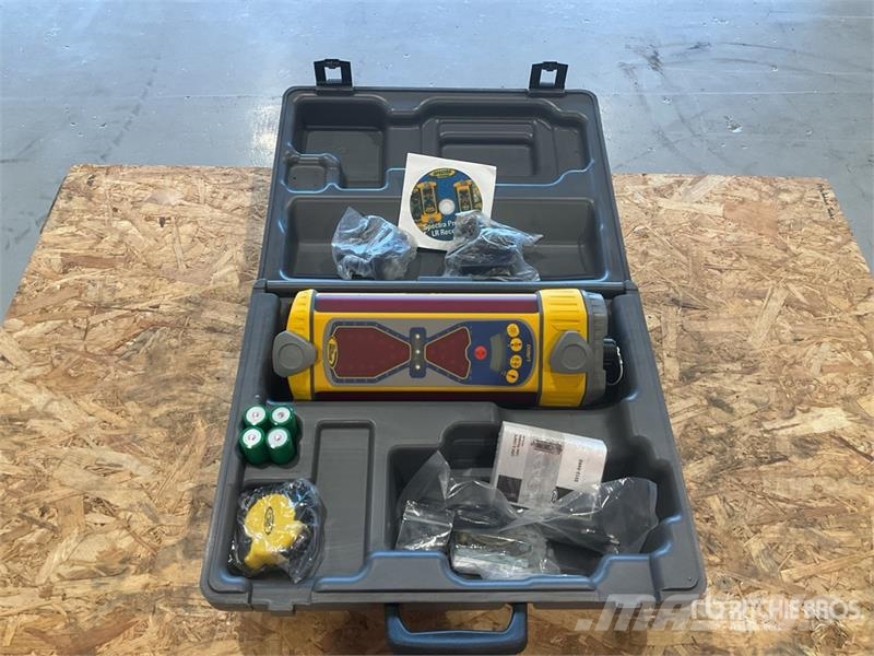 Quantity of (3) LR60 Receiver with Magnetic Mount Instruments, measuring and automation equipment