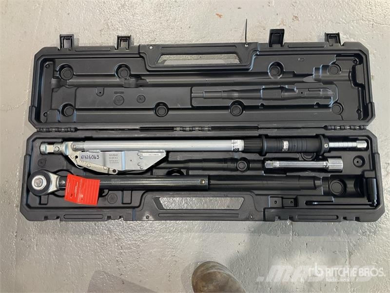 Quantity of (3) Norbar 4AR-N Torque Wrenches Other components