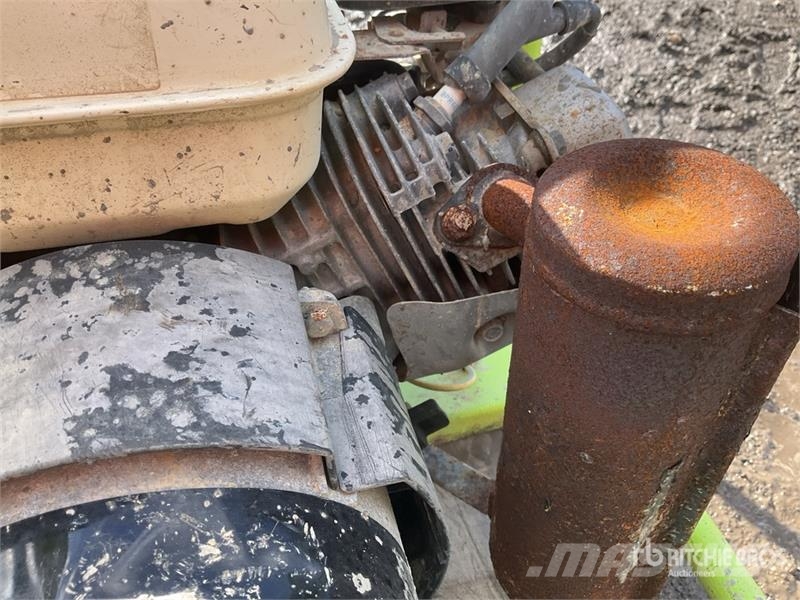 Quantity of (3) Portable Generator Set Muud generaatorid