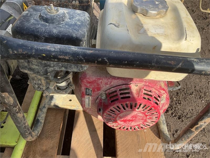 Quantity of (3) Portable Generator Set Muud generaatorid