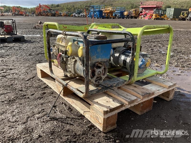Quantity of (3) Portable Generator Set Muud generaatorid