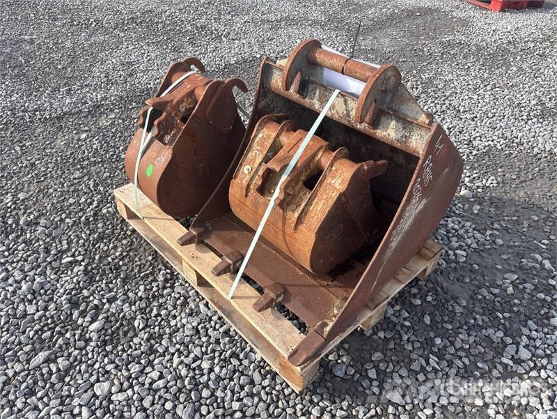  Quantity of (3) Q/C Digging Excavator Bucket Kašike / Korpe