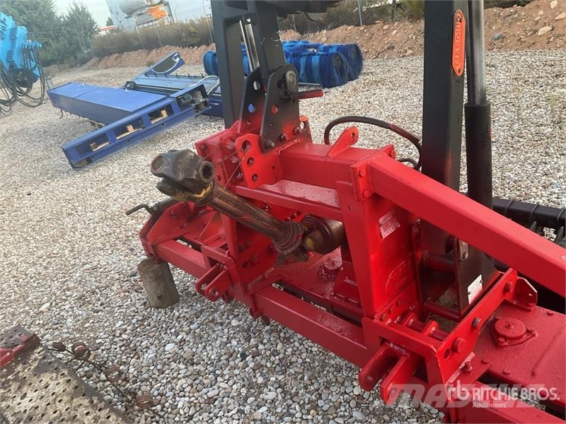 Quantity of (3) Seeding Assembly Egyéb mezőgazdasági gépek