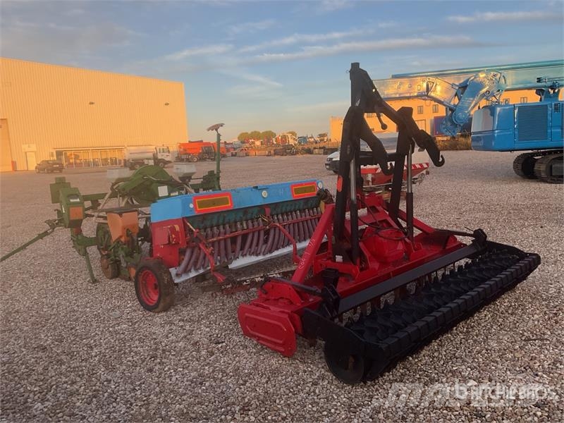 Quantity of (3) Seeding Assembly Egyéb mezőgazdasági gépek