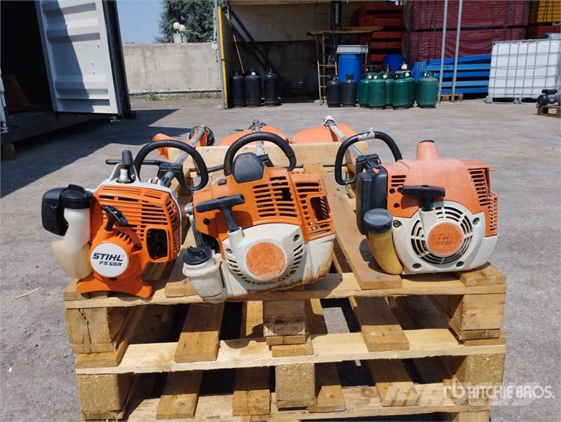 Quantity of (3) Stihl Brush Cutter Стъблорезачки