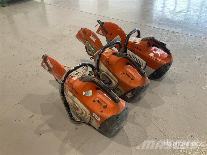 Quantity of (3) Stihl Cut-Off Saw Andere Zubehörteile