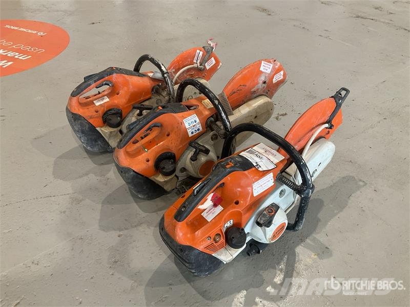Quantity of (3) Stihl Cut-Off Saw Andere Zubehörteile