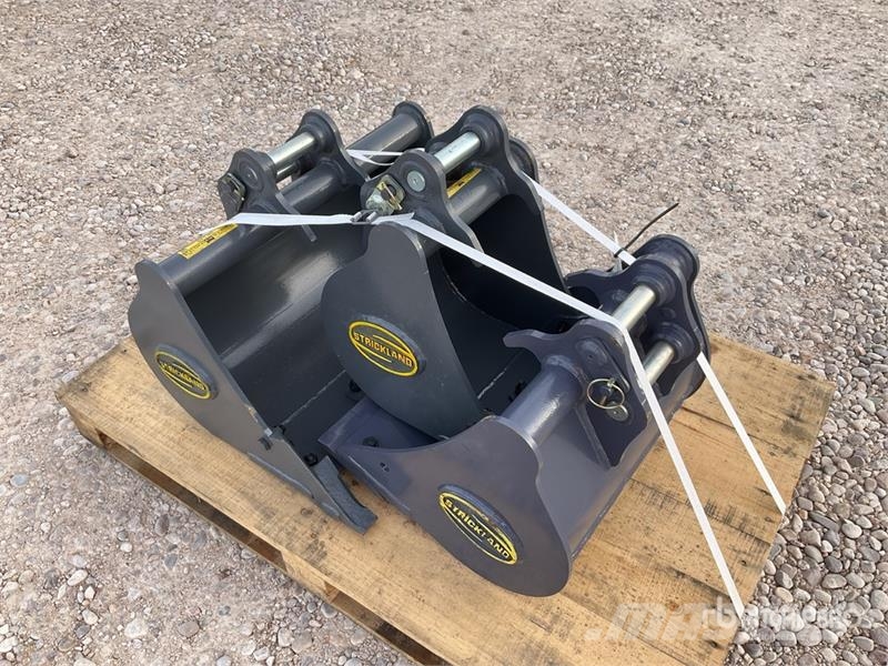 Quantity of (3) Strickland Excavator Bucket - Fits Kašike / Korpe