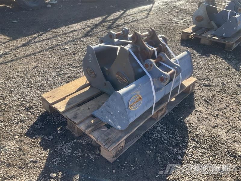 Quantity of (3) Strickland Excavator Bucket - Fits Kašike / Korpe