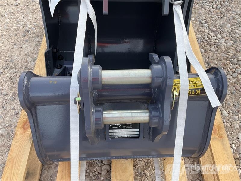 Quantity of (3) Strickland Excavator Bucket - Fits دلاء