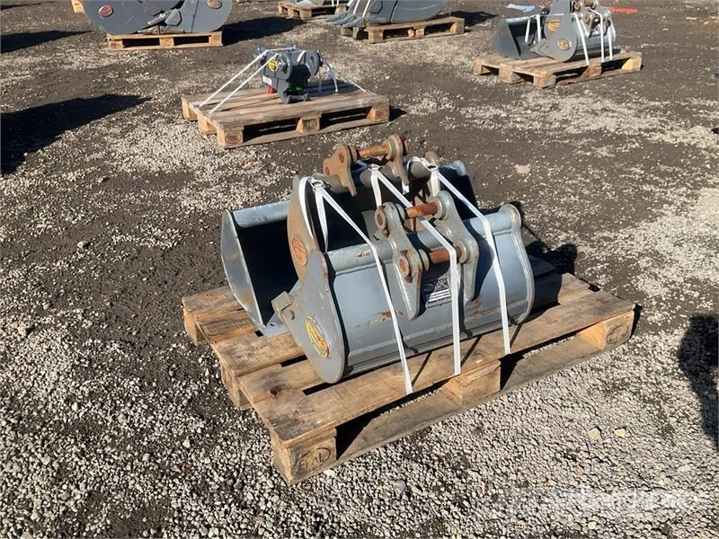 Quantity of (3) Strickland Excavator Bucket - Fits Kašike / Korpe